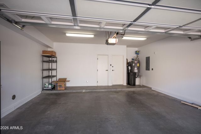 3935 E ROUGH RIDER Road 1108, Phoenix, AZ 85050