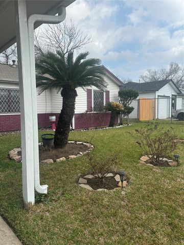 7605 Bywood Street, Houston, TX 77028