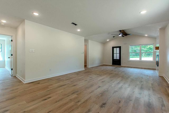 430 Main Street, Bauxite, AR 72011