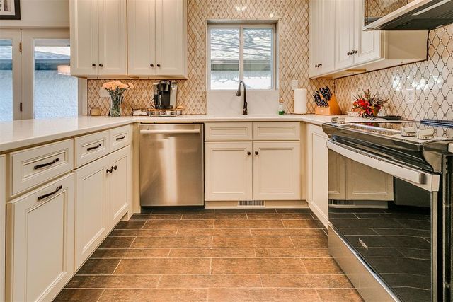 3813 Ives Way Way, Norman, OK 73072