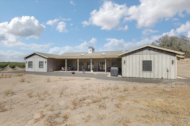 10266 N Butte Rd, Live Oak, CA 95953