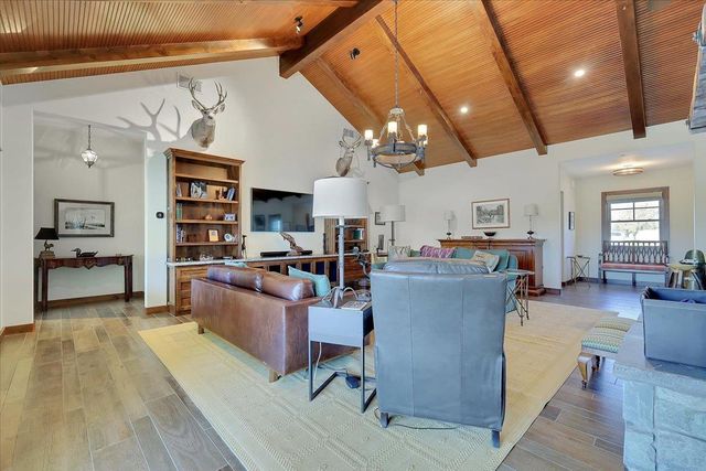 10266 N Butte Rd, Live Oak, CA 95953