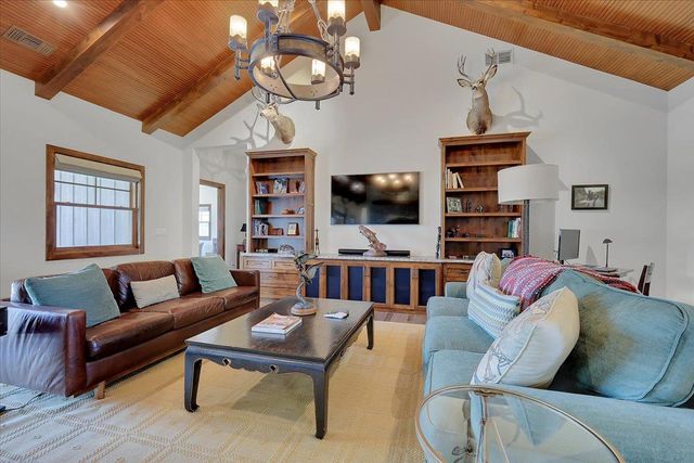 10266 N Butte Rd, Live Oak, CA 95953