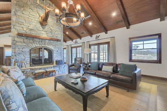 10266 N Butte Rd, Live Oak, CA 95953