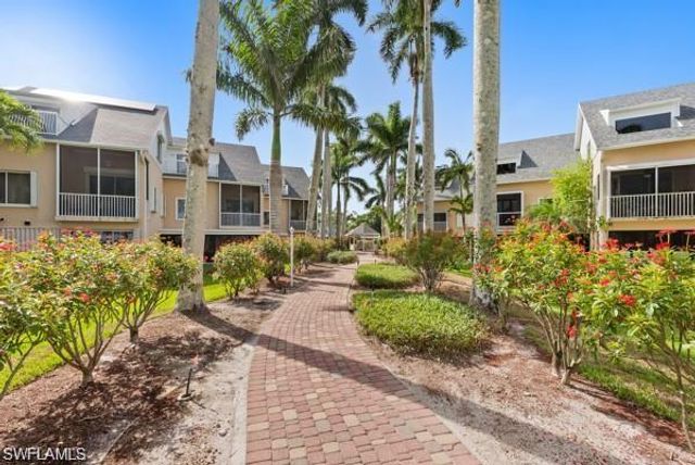 819 James ST, Fort Myers, FL 33916