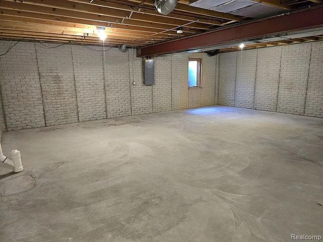 428 Morningside Drive, Midland, MI 48640