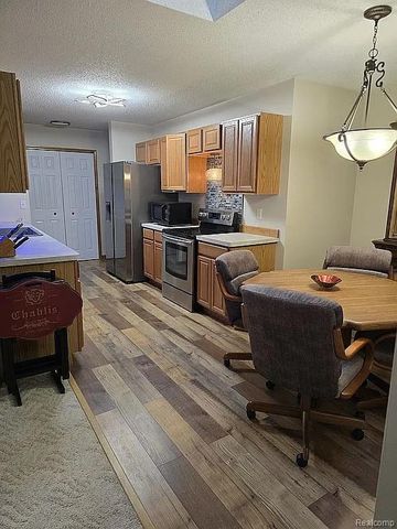 428 Morningside Drive, Midland, MI 48640