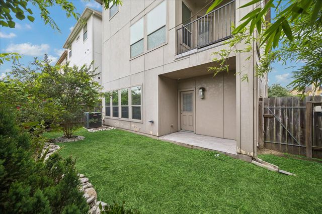 9628 Cambridge Manor Lane, Houston, TX 77045