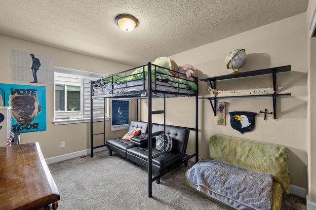 21138 Kayla Court, Bend, OR 97702