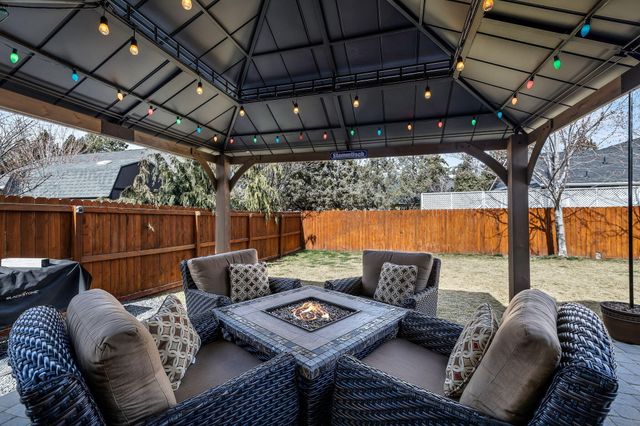 21138 Kayla Court, Bend, OR 97702