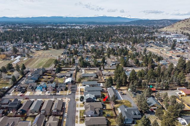 21138 Kayla Court, Bend, OR 97702