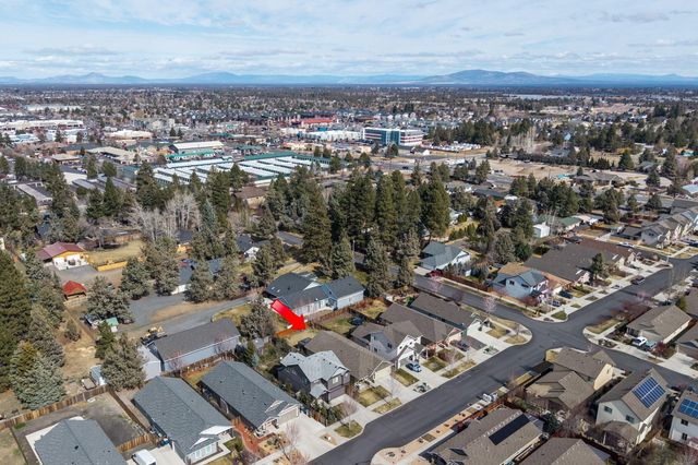 21138 Kayla Court, Bend, OR 97702