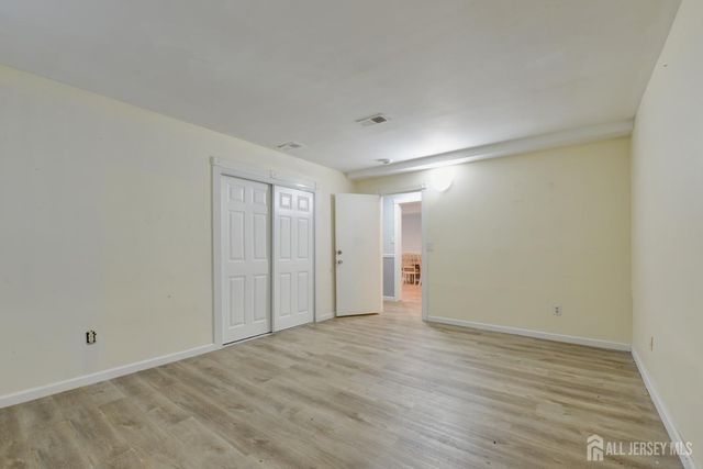 382 College Drive, Edison, NJ 08817