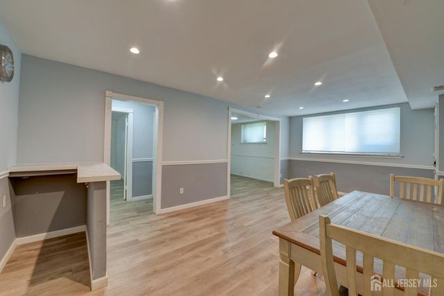 382 College Drive, Edison, NJ 08817