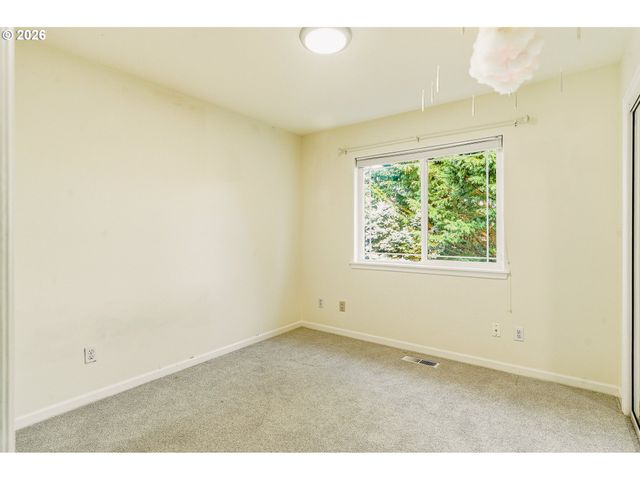 14121 Sw NORTHVIEW Dr, Portland, OR 97223