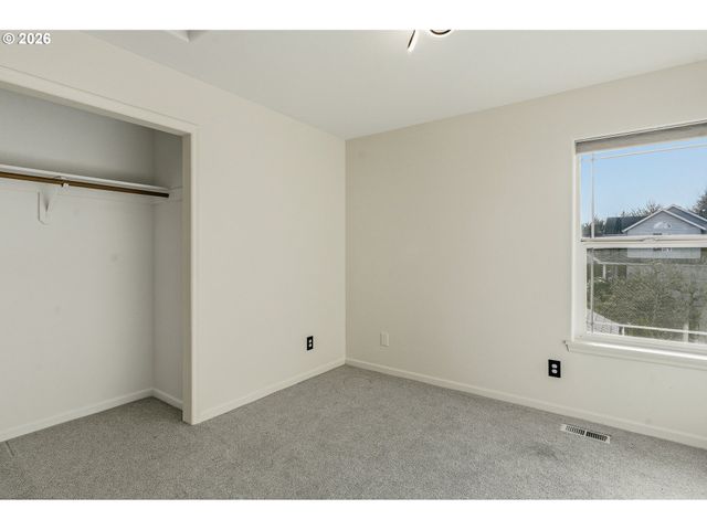 14121 Sw NORTHVIEW Dr, Portland, OR 97223