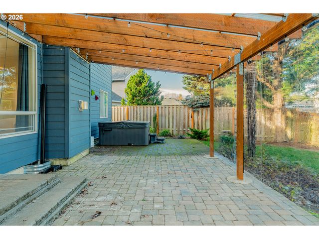 14121 Sw NORTHVIEW Dr, Portland, OR 97223