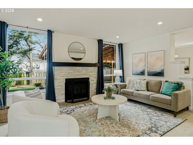 14121 Sw NORTHVIEW Dr, Portland, OR 97223