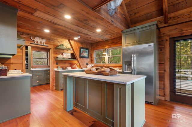 14587 Ridge Road, Summerdale, AL 36580