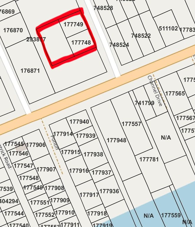 000 Black's Slip, Gilchrist, TX 77650