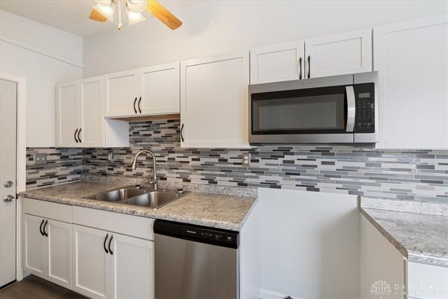 227 Fenwick Drive, New Carlisle, OH 45344