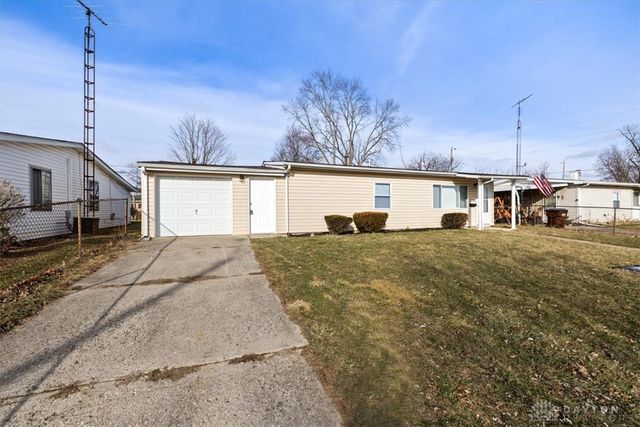 227 Fenwick Drive, New Carlisle, OH 45344