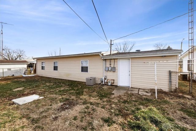 227 Fenwick Drive, New Carlisle, OH 45344