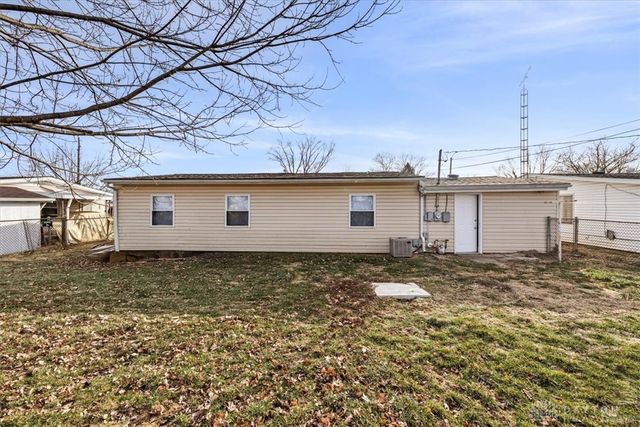 227 Fenwick Drive, New Carlisle, OH 45344