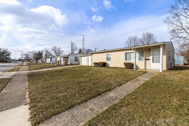 227 Fenwick Drive, New Carlisle, OH 45344