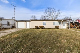 227 Fenwick Drive, New Carlisle, OH 45344