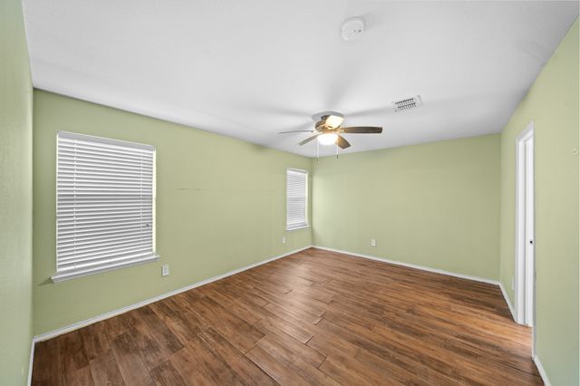 10304 Oldham Court, Fort Worth, TX 76140