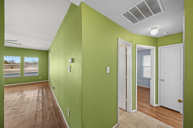 10304 Oldham Court, Fort Worth, TX 76140