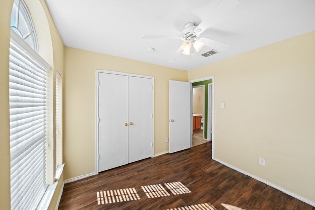 10304 Oldham Court, Fort Worth, TX 76140