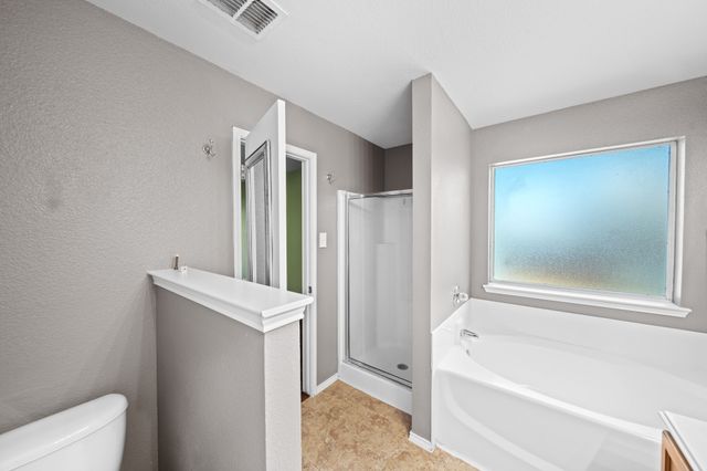 10304 Oldham Court, Fort Worth, TX 76140