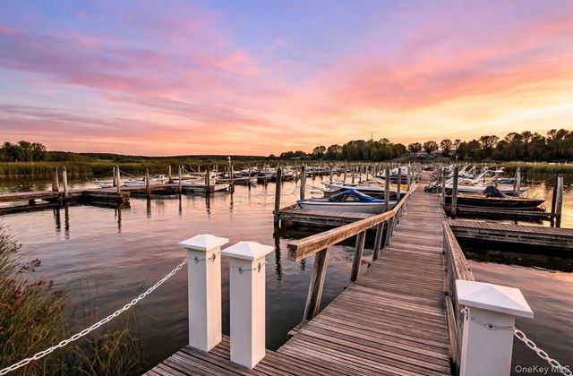 41 Pameeches Path, East Moriches, NY 11940