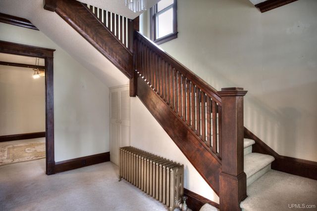 213 S Mansfield Street, Ironwood, MI 49938