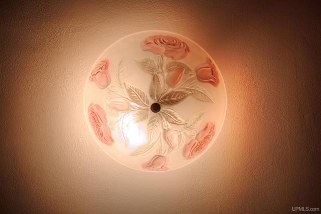 213 S Mansfield Street, Ironwood, MI 49938