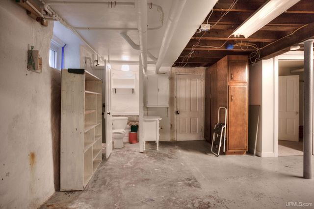 213 S Mansfield Street, Ironwood, MI 49938