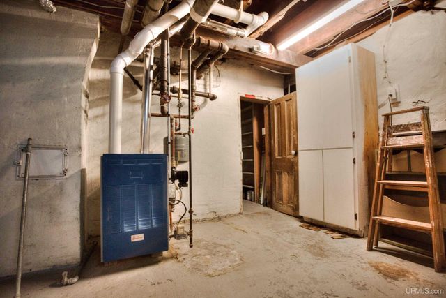 213 S Mansfield Street, Ironwood, MI 49938