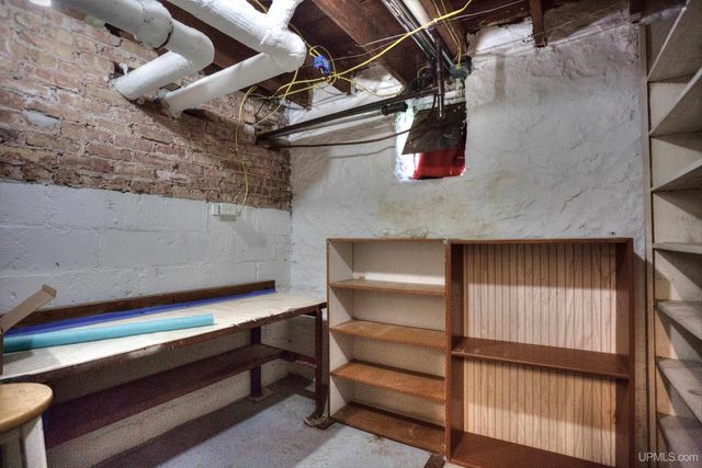 213 S Mansfield Street, Ironwood, MI 49938