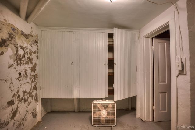 213 S Mansfield Street, Ironwood, MI 49938