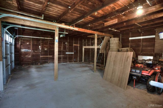 213 S Mansfield Street, Ironwood, MI 49938