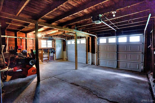 213 S Mansfield Street, Ironwood, MI 49938