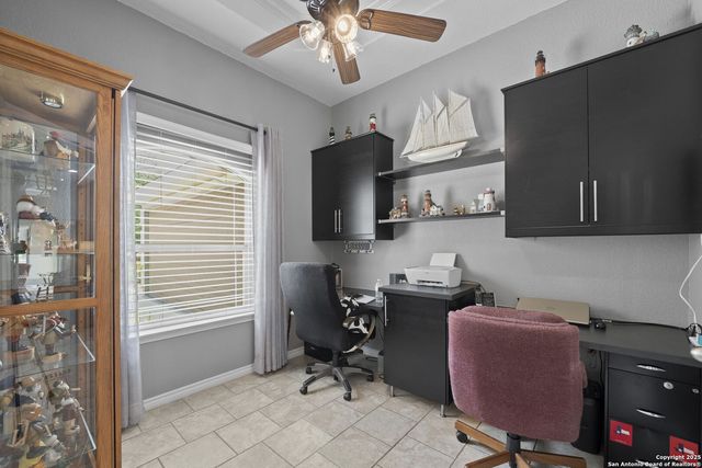 721 Gallagher Dr, Canyon Lake, TX 78133