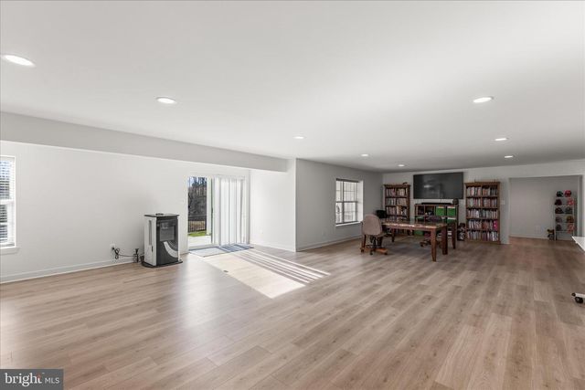 43 BRIDGE VALLEY RD, Gettysburg, PA 17325