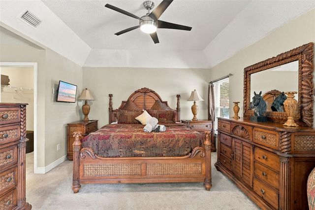 963 LAKE BERKLEY DRIVE, Kissimmee, FL 34746