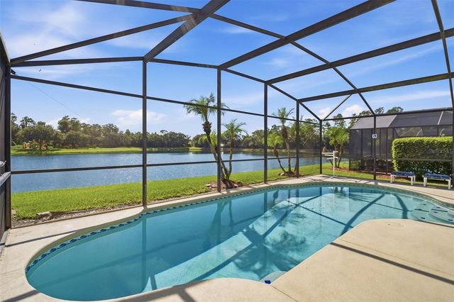 963 LAKE BERKLEY DRIVE, Kissimmee, FL 34746