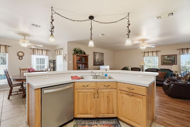 675 Spring Lake Road, Defuniak Springs, FL 32433