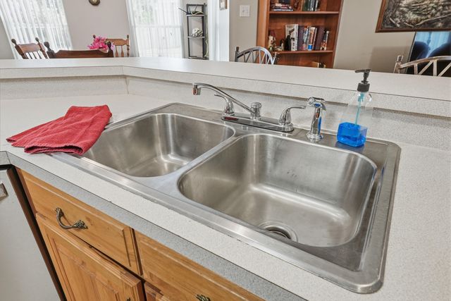 675 Spring Lake Road, Defuniak Springs, FL 32433