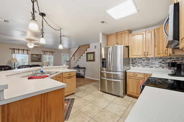 675 Spring Lake Road, Defuniak Springs, FL 32433